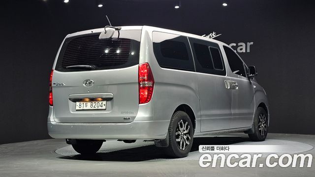 Hyundai Starex 5-Seater LPi VAN Smart — пробег 97 525 км — фото 2 из 5
