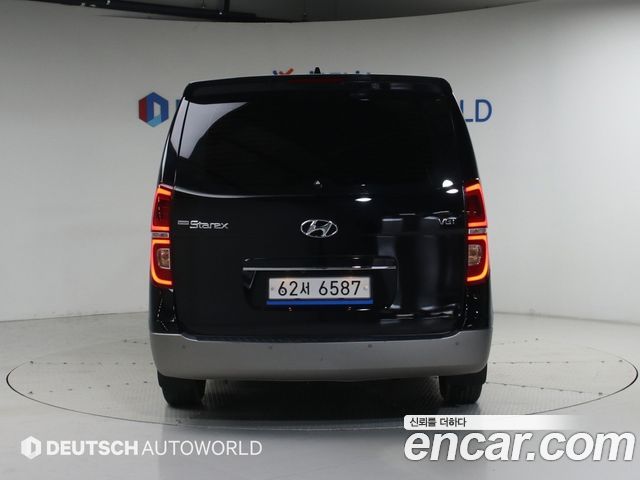 Hyundai Starex Urban 9-Seater Exclusive — пробег 120 722 км — фото 4 из 5