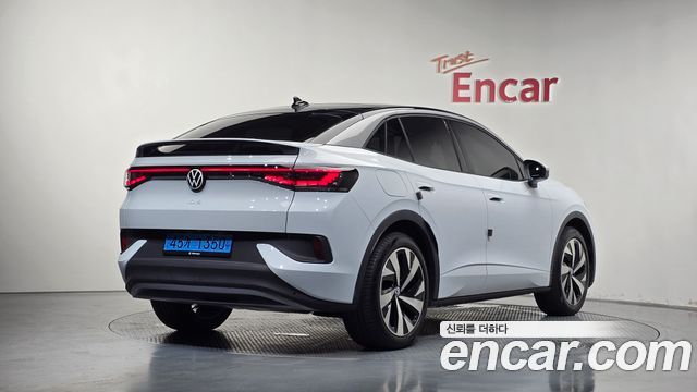 Volkswagen ID.5 Pro — пробег 7 017 км — фото 2 из 5