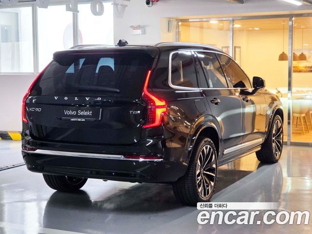 Volvo XC90 T8 Ultra Bright Hybrid — пробег 257 км — фото 2 из 5