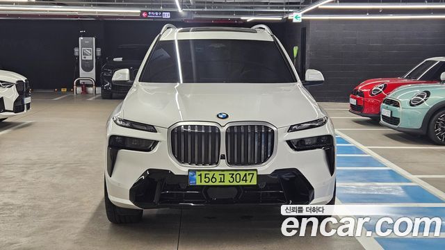 BMW X7 xDrive 40i M Sport 6STR — пробег 6 561 км — фото 3 из 5