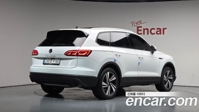 Volkswagen Touareg из Кореи Encar