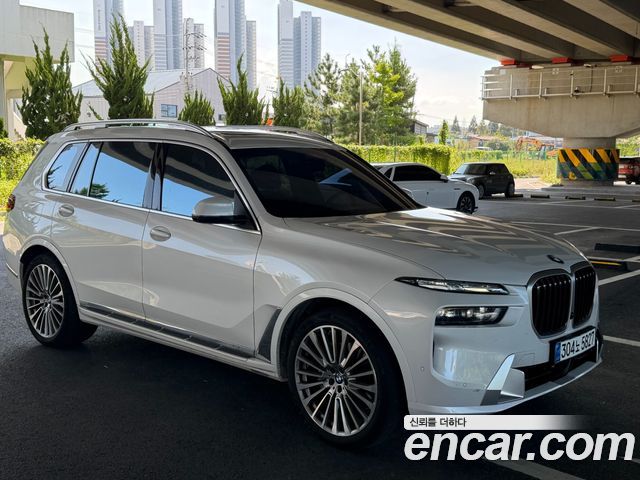 BMW X7 xDrive 40d Design Pure Excellence 7-Seater — пробег 37 500 км — фото 2 из 5