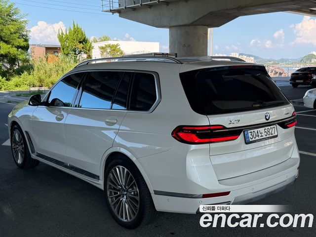 BMW X7 xDrive 40d Design Pure Excellence 7-Seater — пробег 37 500 км — фото 3 из 5