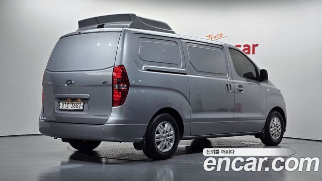 Hyundai Starex Freezer car — пробег 144 158 км — фото 2 из 5