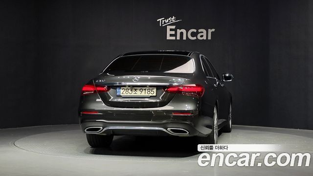 Mercedes-Benz E-Class из Кореи Encar