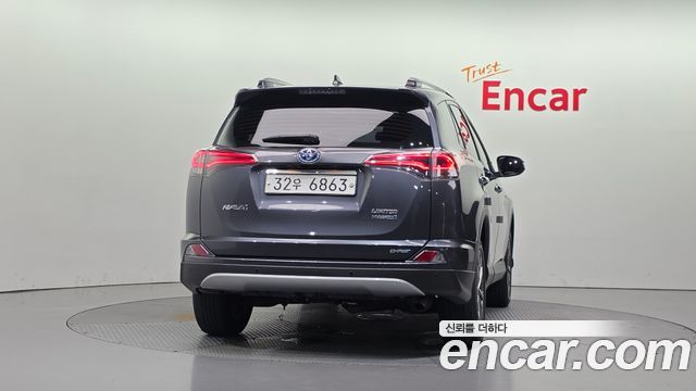 Toyota RAV4 из Кореи Encar