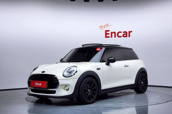 Mini Cooper Mid 3rd — пробег 69 949 км — фото 1 из 5