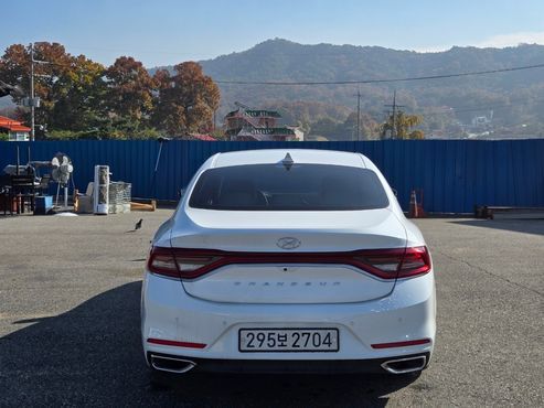 Hyundai Grandeur 2.4 Premium — пробег 61 124 км — фото 5 из 5