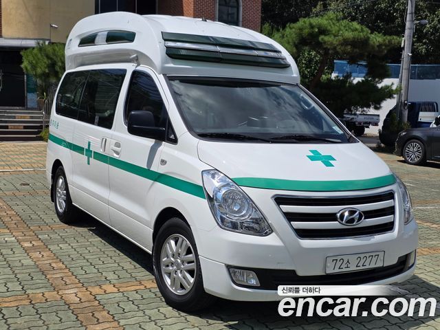 Hyundai Starex Ambulance — пробег 61 785 км — фото 1 из 5