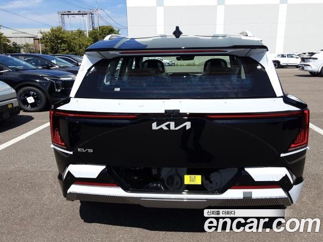 Kia EV5 Long Range 2WD Earth — пробег 4 км — фото 4 из 5