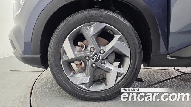 Hyundai Venue из Кореи Encar