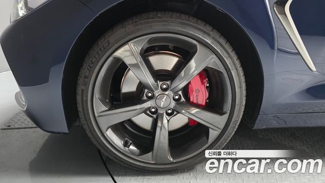 Genesis G70 из Кореи Encar