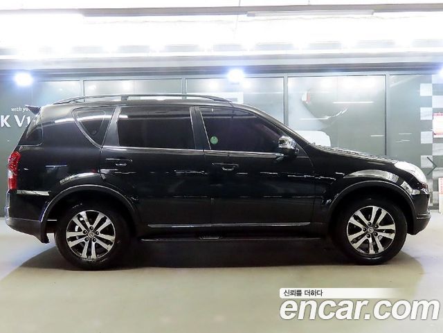 Ssangyong Rexton 2.0 4WD RX7 Prestige — пробег 141 791 км — фото 3 из 5