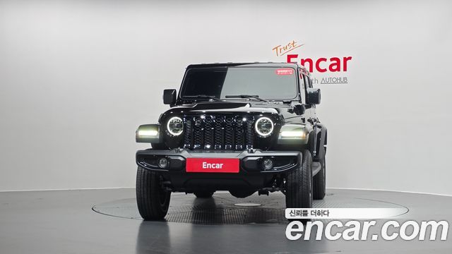 Jeep Wrangler 2.0 Overland 4Door 4xe — пробег 45 917 км — фото 3 из 5