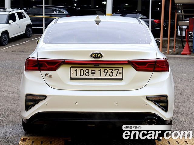 Kia K3 из Кореи Encar