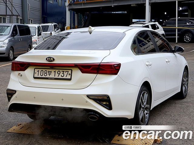 Kia K3 из Кореи Encar