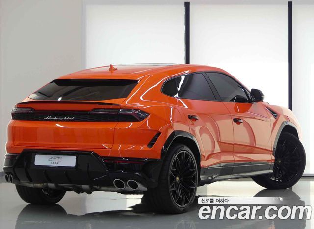 Lamborghini Urus 4.0 V8 SE — пробег 37 км — фото 3 из 5