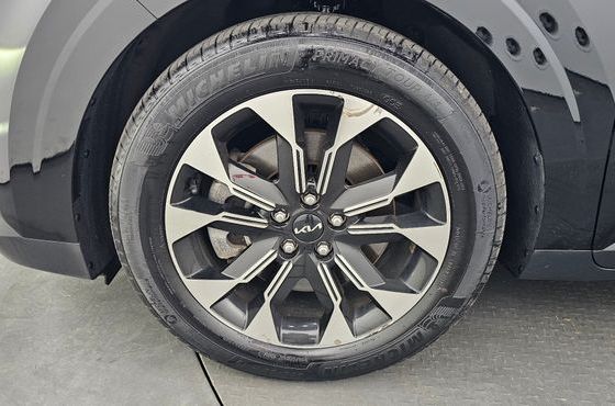 Kia Carnival Diesel 9-Seater Prestige — пробег 37 700 км — фото 5 из 5