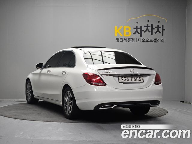 Mercedes-Benz C-Class из Кореи Encar
