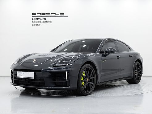 Porsche Panamera 2.9 AWD E-Hybrid — пробег 11 060 км — фото 1 из 5