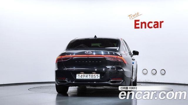 Hyundai Grandeur из Кореи Encar