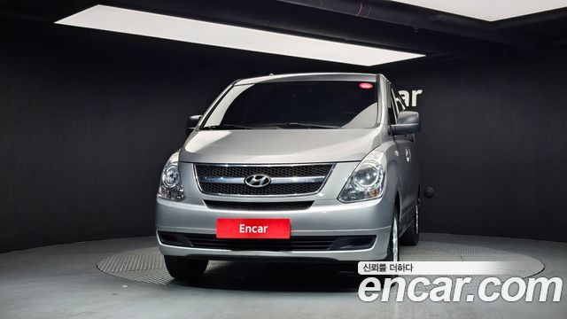 Hyundai Starex 3-Seater VAN CVX Deluxe — пробег 145 229 км — фото 3 из 5