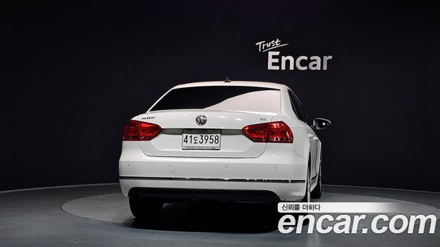 Volkswagen Passat из Кореи Encar