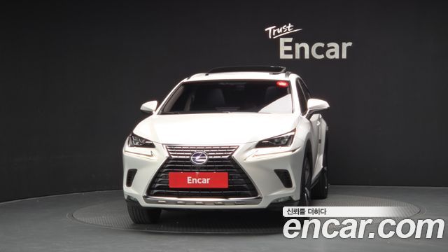 Lexus NX Supreme — пробег 56 935 км — фото 3 из 5