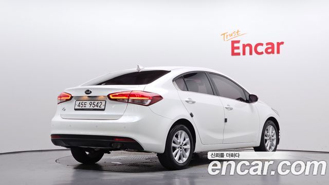 Kia K3 из Кореи Encar