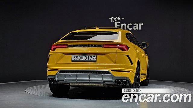 Lamborghini Urus 4.0 V8 — пробег 36 287 км — фото 4 из 5