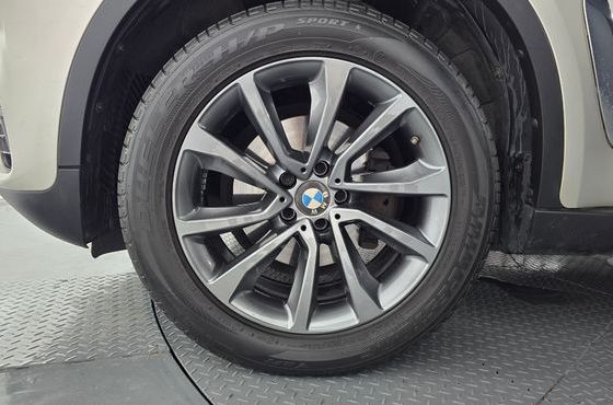 BMW X6 xDrive 30d — пробег 120 150 км — фото 5 из 5