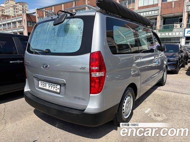 Hyundai Starex Van 3-Seater Style — пробег 31 838 км — фото 5 из 5