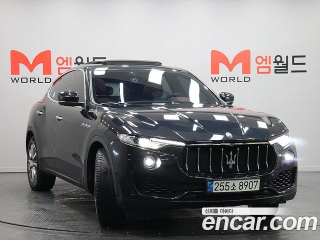 Maserati Levante из Кореи Encar