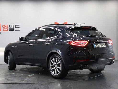 Maserati Levante 3.0 AWD — пробег 93 422 км — фото 4 из 5