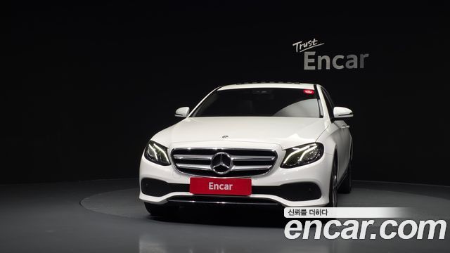 Mercedes-Benz E-Class из Кореи Encar