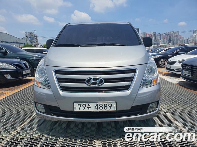 Hyundai Starex 11-Seater Wagon Modern — пробег 95 000 км — фото 1 из 5
