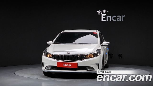 Kia K3 из Кореи Encar
