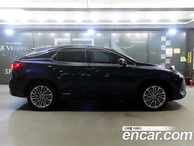 Lexus RX Executive — пробег 21 701 км — фото 2 из 5