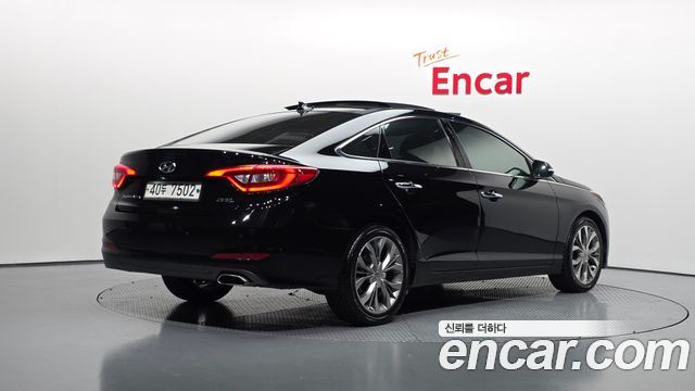 Hyundai Sonata 2.0 Smart — пробег 153 057 км — фото 2 из 5