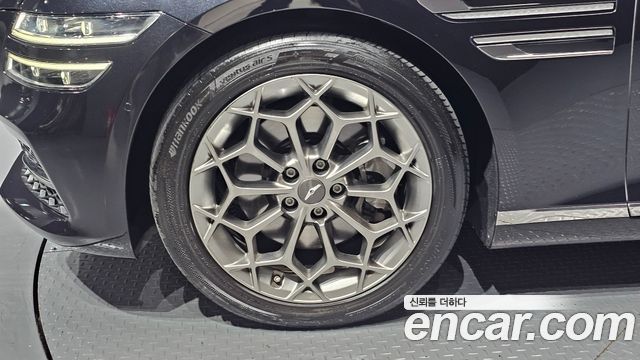 Genesis G80 из Кореи Encar