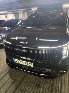 Kia Carnival Gasoline 9-Seater Hi Limousine (7-seater Limousine(Special vehicle) — пробег 28 000 км — фото 4 из 5