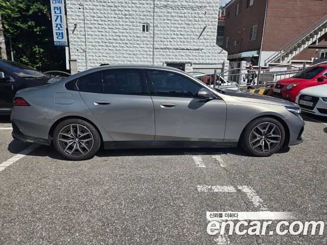 BMW 5-Series из Кореи Encar