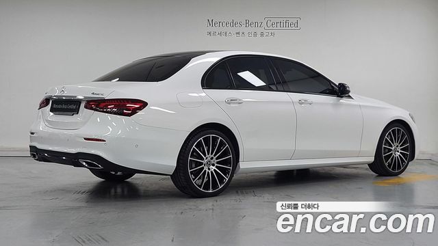 Mercedes-Benz E-Class из Кореи Encar