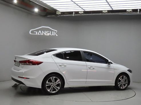 Hyundai AVANTE 1.6 GDI Value Plus — пробег 86 800 км — фото 4 из 5