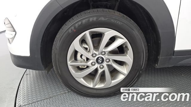 Hyundai Tucson Diesel 2.0 2WD Smart — пробег 48 441 км — фото 5 из 5