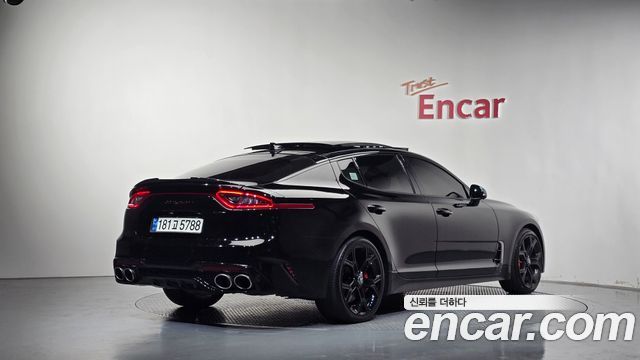 Kia Stinger из Кореи Encar