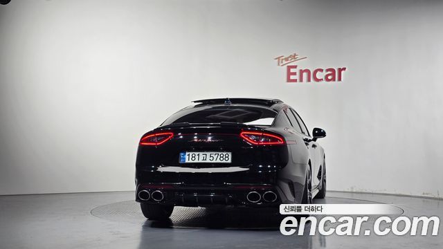 Kia Stinger из Кореи Encar