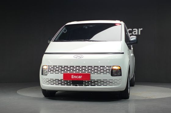 Hyundai Staria Cargo 3-Seater Smart — пробег 67 373 км — фото 3 из 5