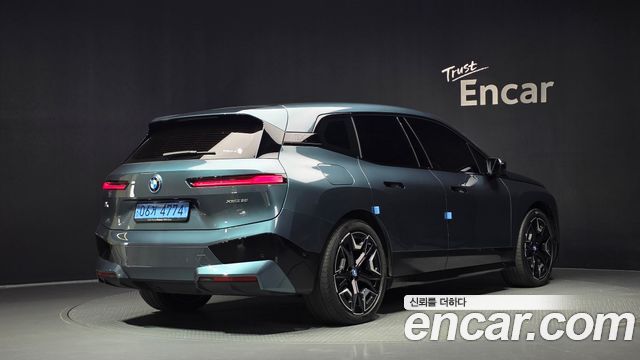 BMW iX из Кореи Encar